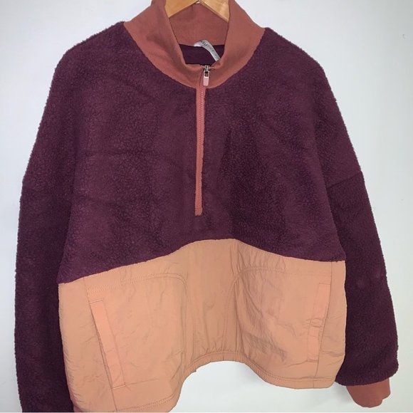 Fabletics Mallory Fleece Zip  Sweater Size Extra Large‎ Burgundy Sherpa Jacket - Picture 3 of 12